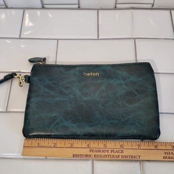 BEFEN Green Marbled Vegan Wristlet Pouch with Multiple Internal Compartm… - Picture 9 of 9